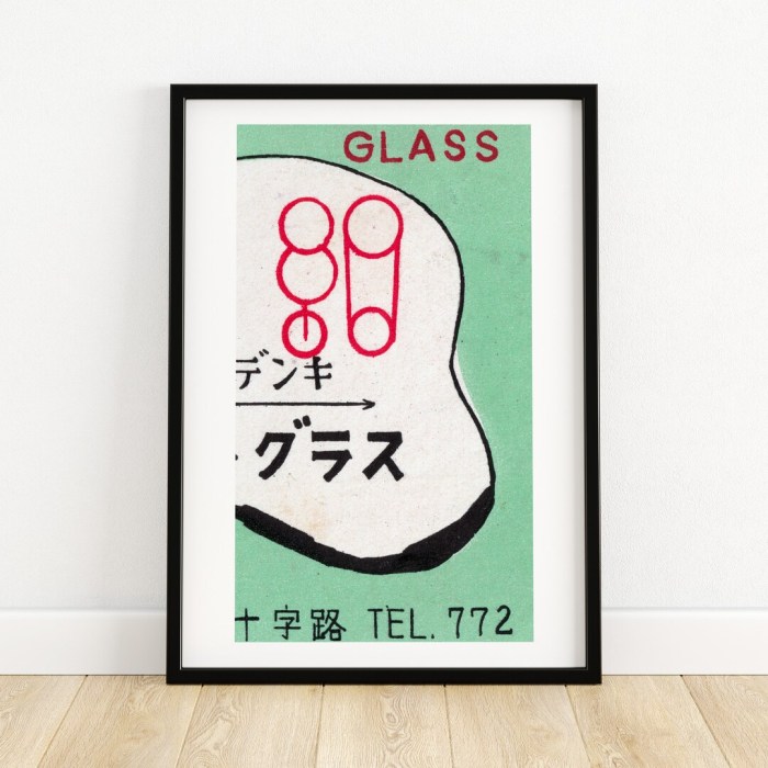 Vintage Asian Hand Painted Match Holder